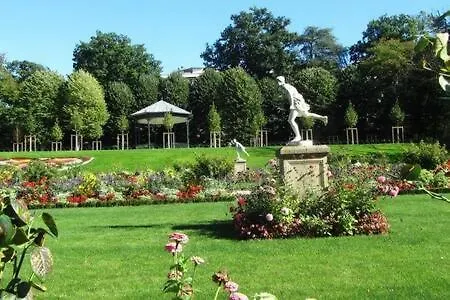 Immeuble Centre Ville Jardin Des Plantes Le Mans Exterior foto